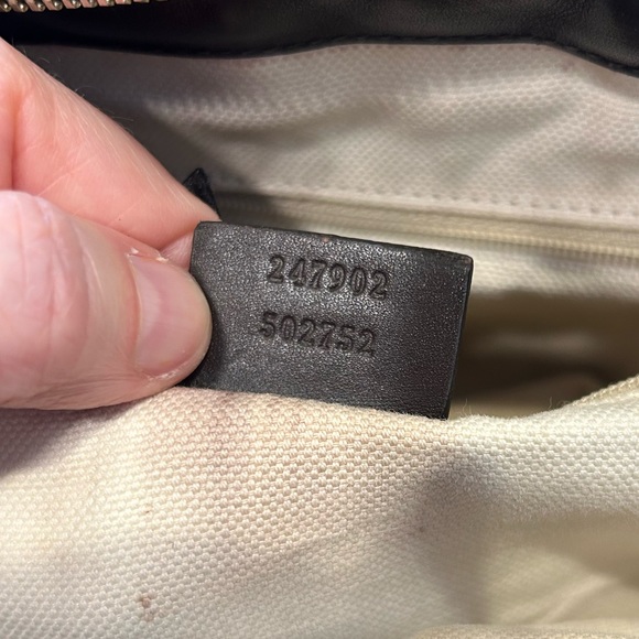 Authentic Gucci Sukey- Extra Photos - Picture 15 of 17